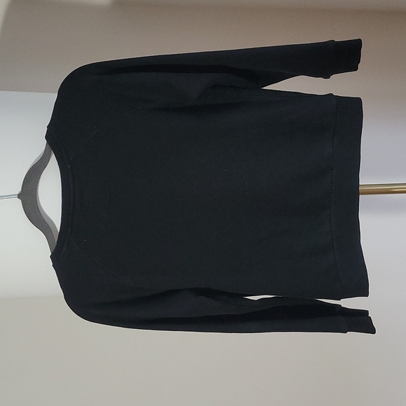 ✊HGCApparel.com Sweater - Picture 5 of 9